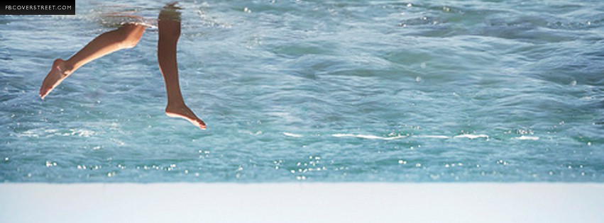 Swimming Upside Down  Wallpaper